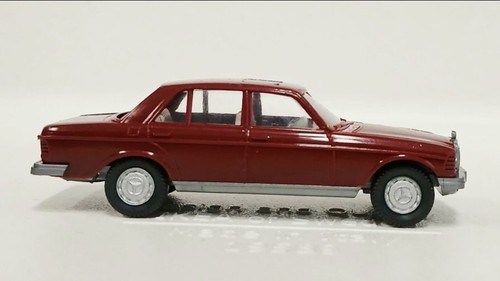 Wiking mercedes 240 d - ☑️,