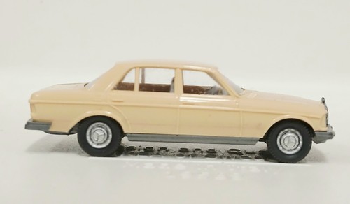 Wiking mercedes 240 - wiking, d
